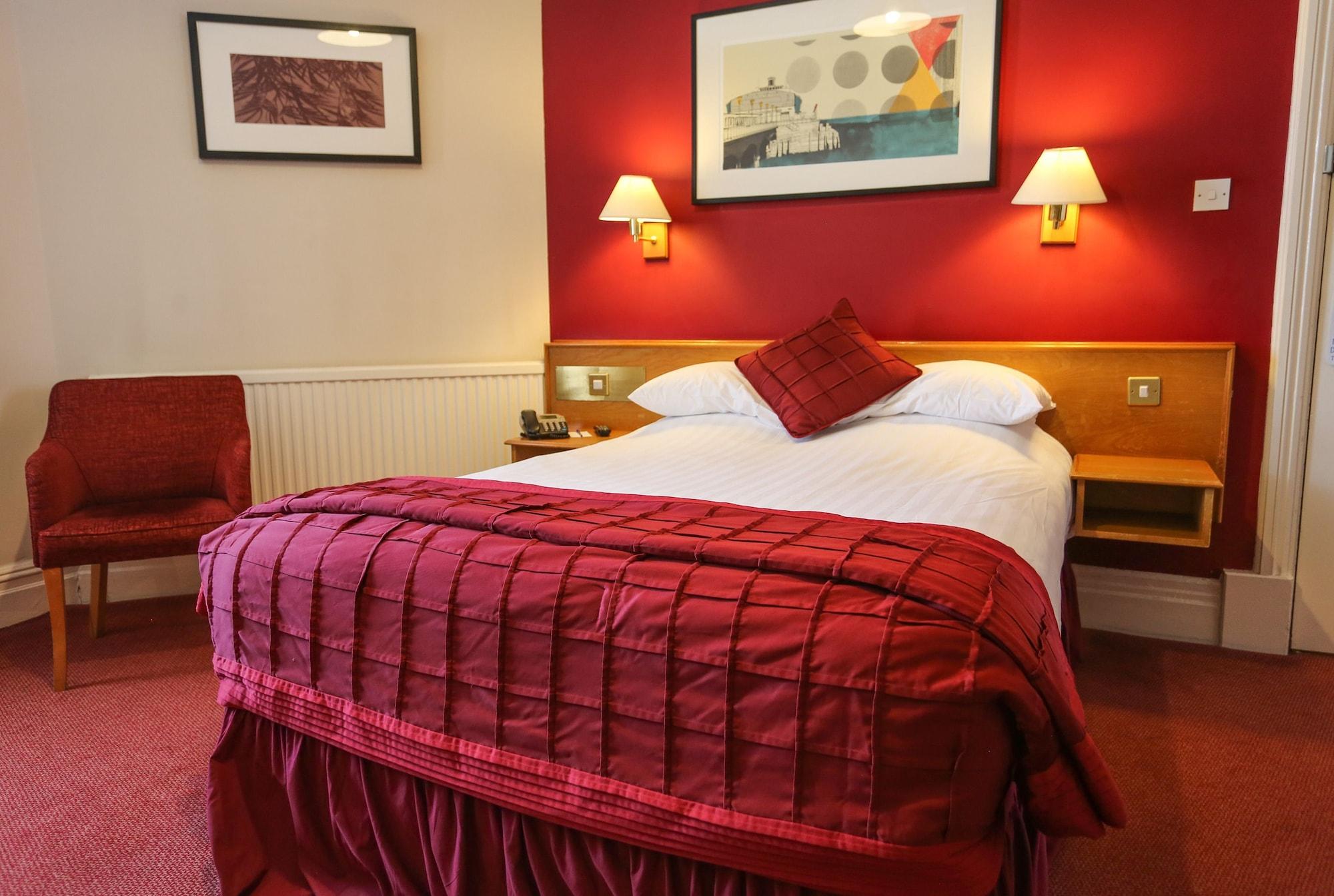 בורנמות' Royal Exeter Hotel מראה חיצוני תמונה