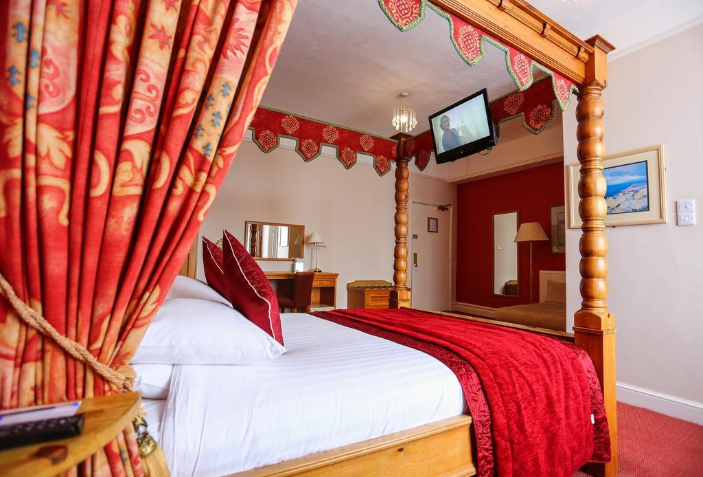 בורנמות' Royal Exeter Hotel מראה חיצוני תמונה